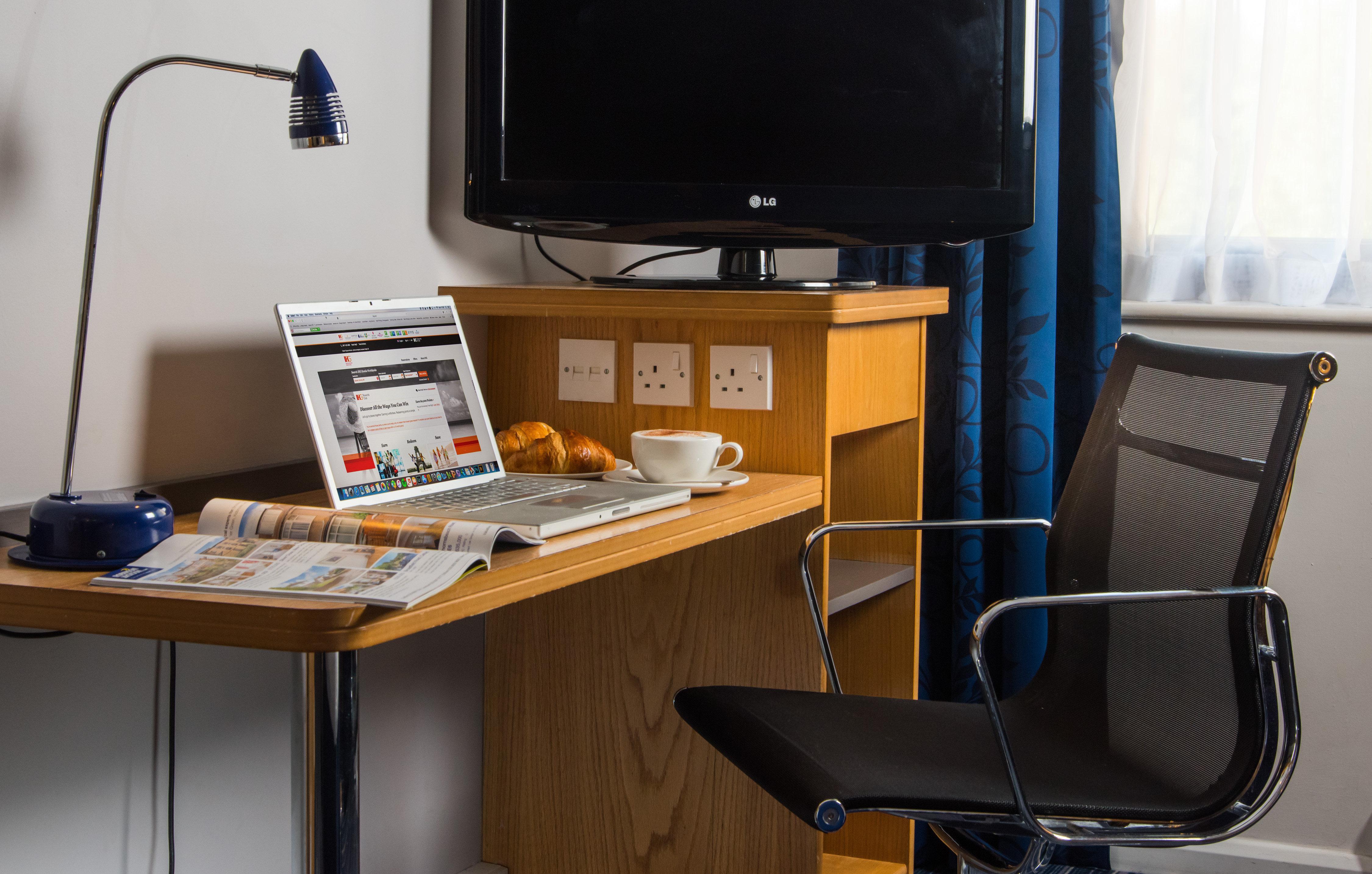 Holiday Inn Express Northampton - South By Ihg Kültér fotó